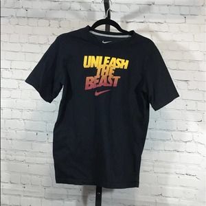 Nike Unleash The Beast T-shirt Black Size XL
